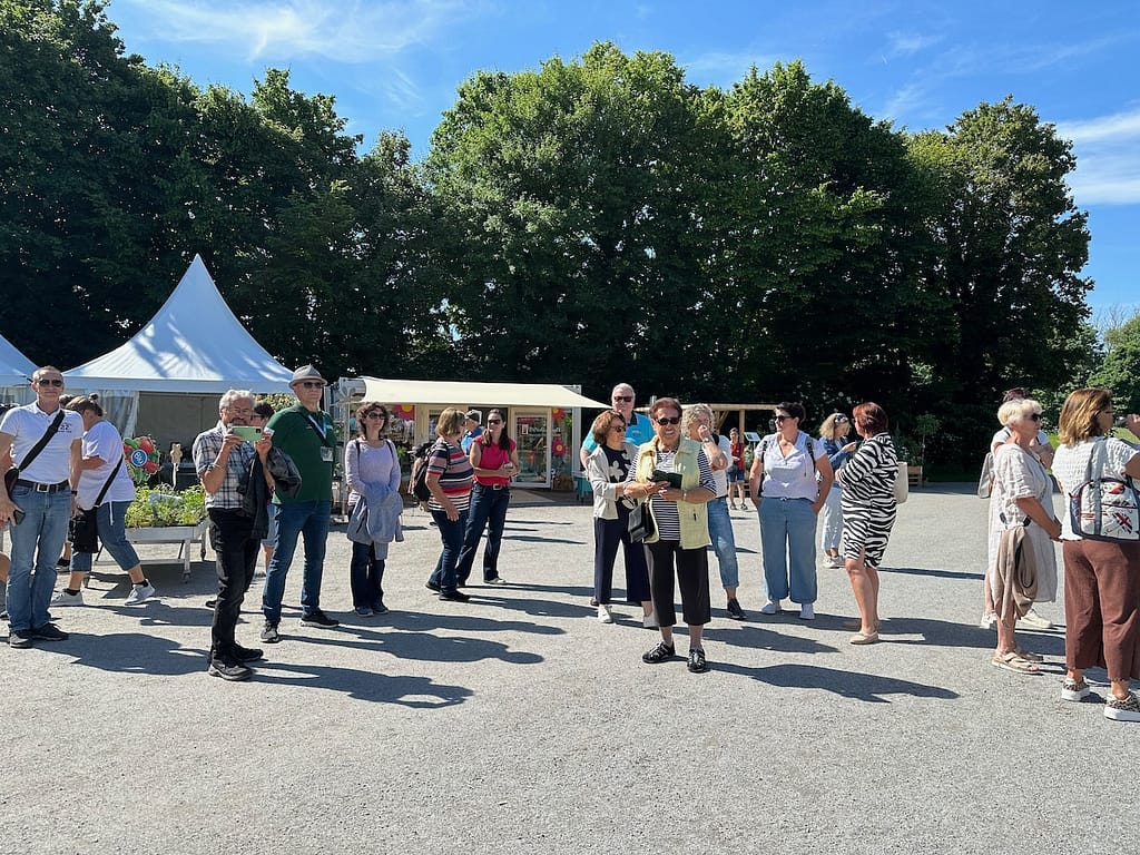 Empfang beim Haupteingang